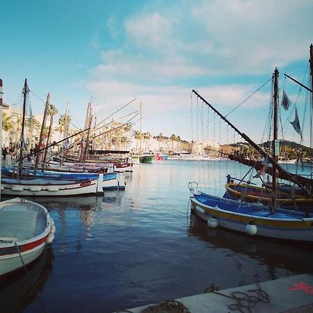 T 2 A 5 Mn A Pied De La Mer Sanary-sur-Mer Exteriér fotografie