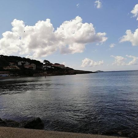 T 2 A 5 Mn A Pied De La Mer Sanary-sur-Mer Exteriér fotografie